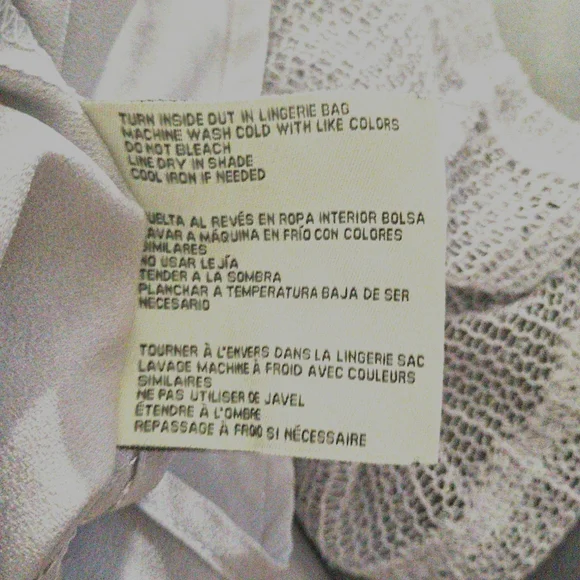 🦩SIMPLY NOELLE Plus Size Pullover Sleeveless Tunic Tank Lavender Mesh Overlay - Picture 15 of 16